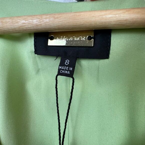 Alexia Admor August Midi Slit Sleeve Dress with Pockets Bright Green NWT 8 - Picture 8 of 11